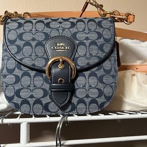 Coach Cleo Messenger bag NEW and NeVER used